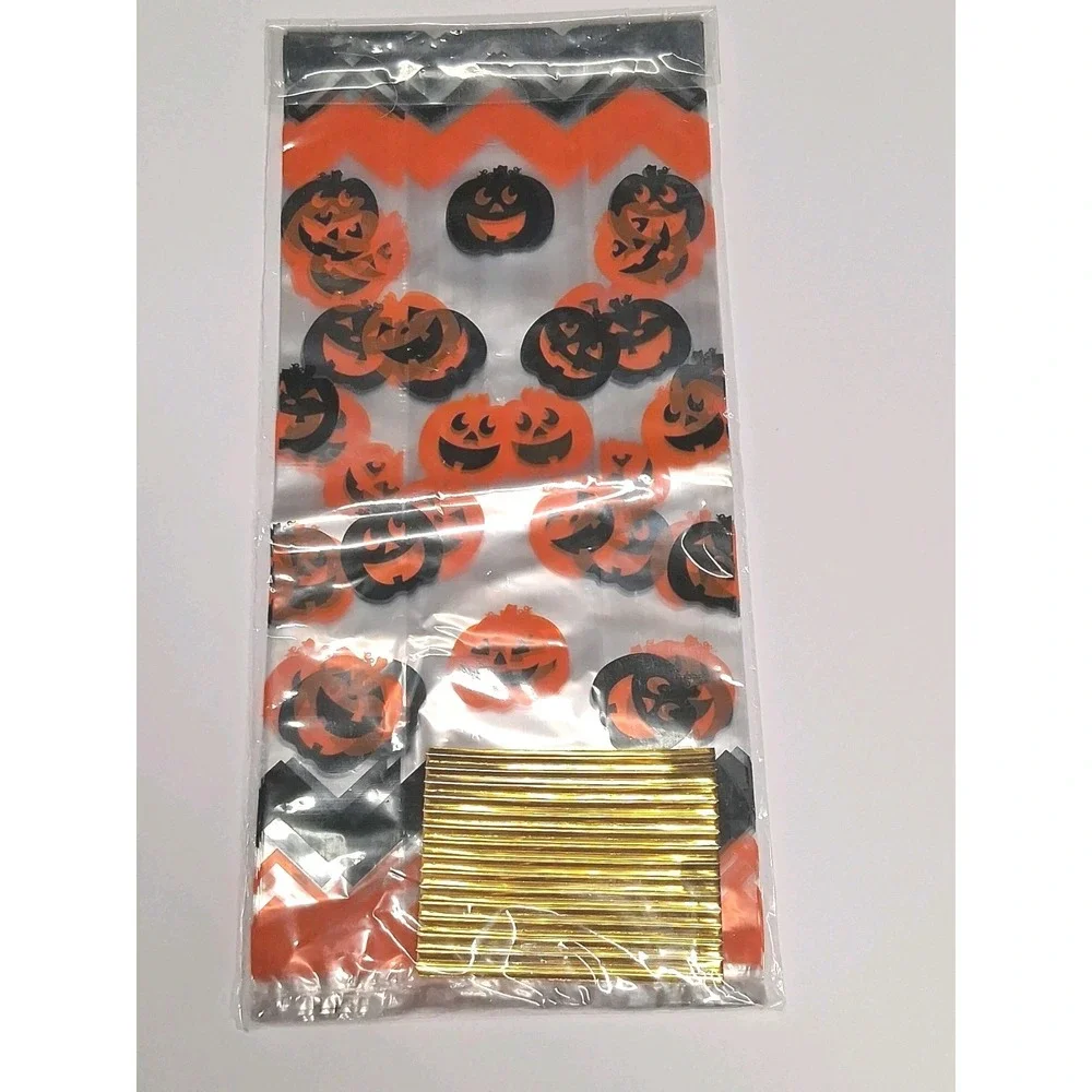 Haunted Heap (Halloween Bundle) 5 items - Lighted Jack-o'- Lanterns, etc. 🎃